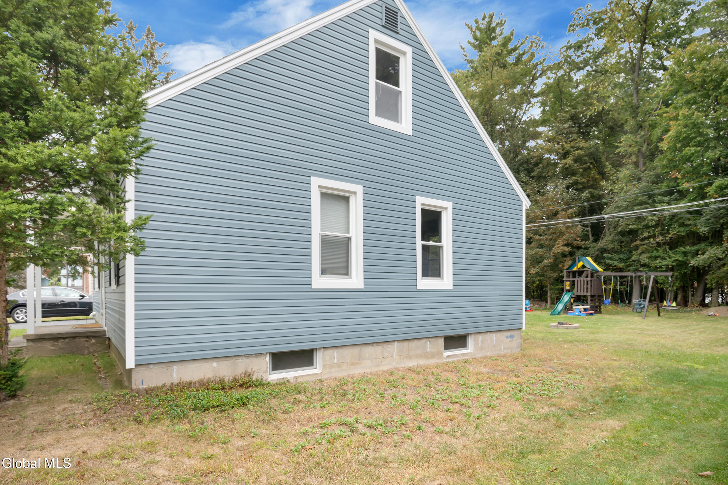 7 Willow Lane