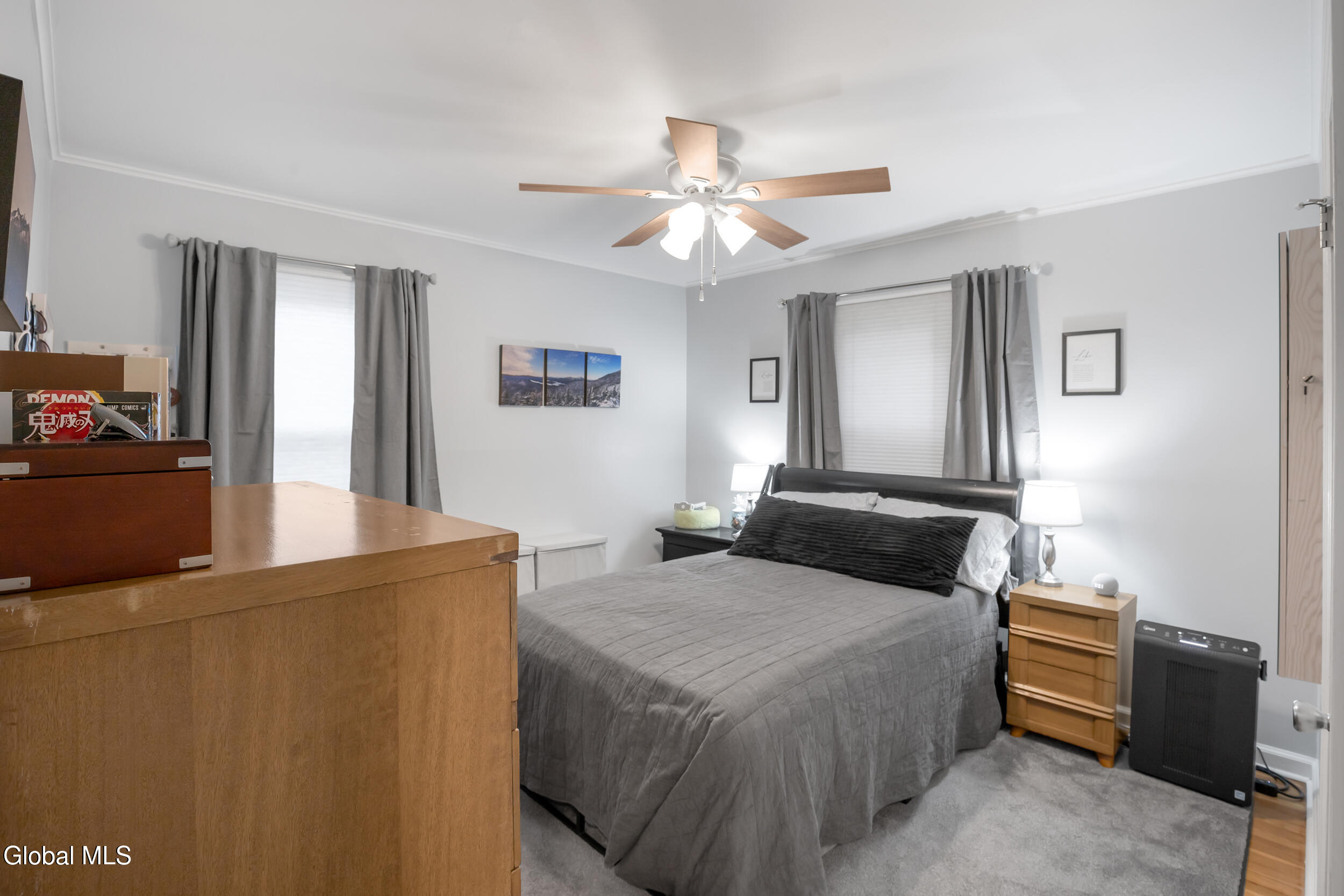 7 Willow Lane