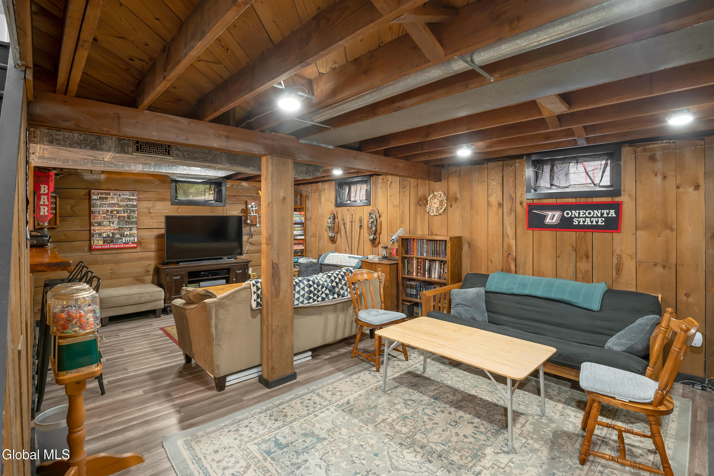 7 Willow Lane