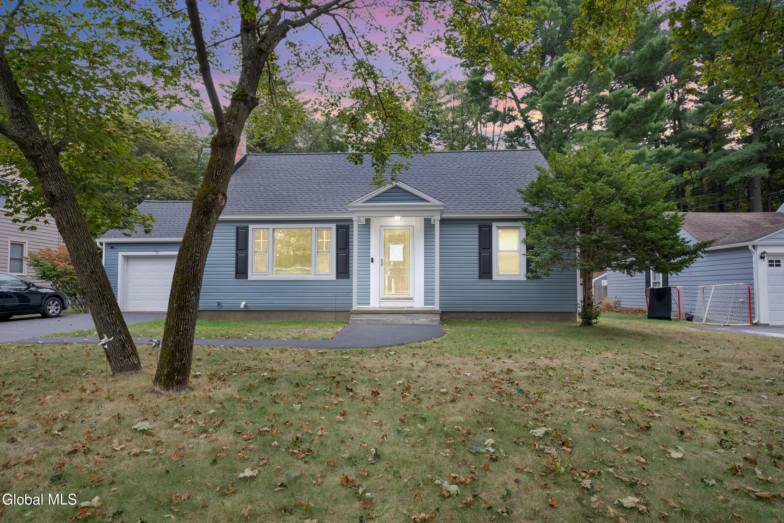 7 Willow Lane
