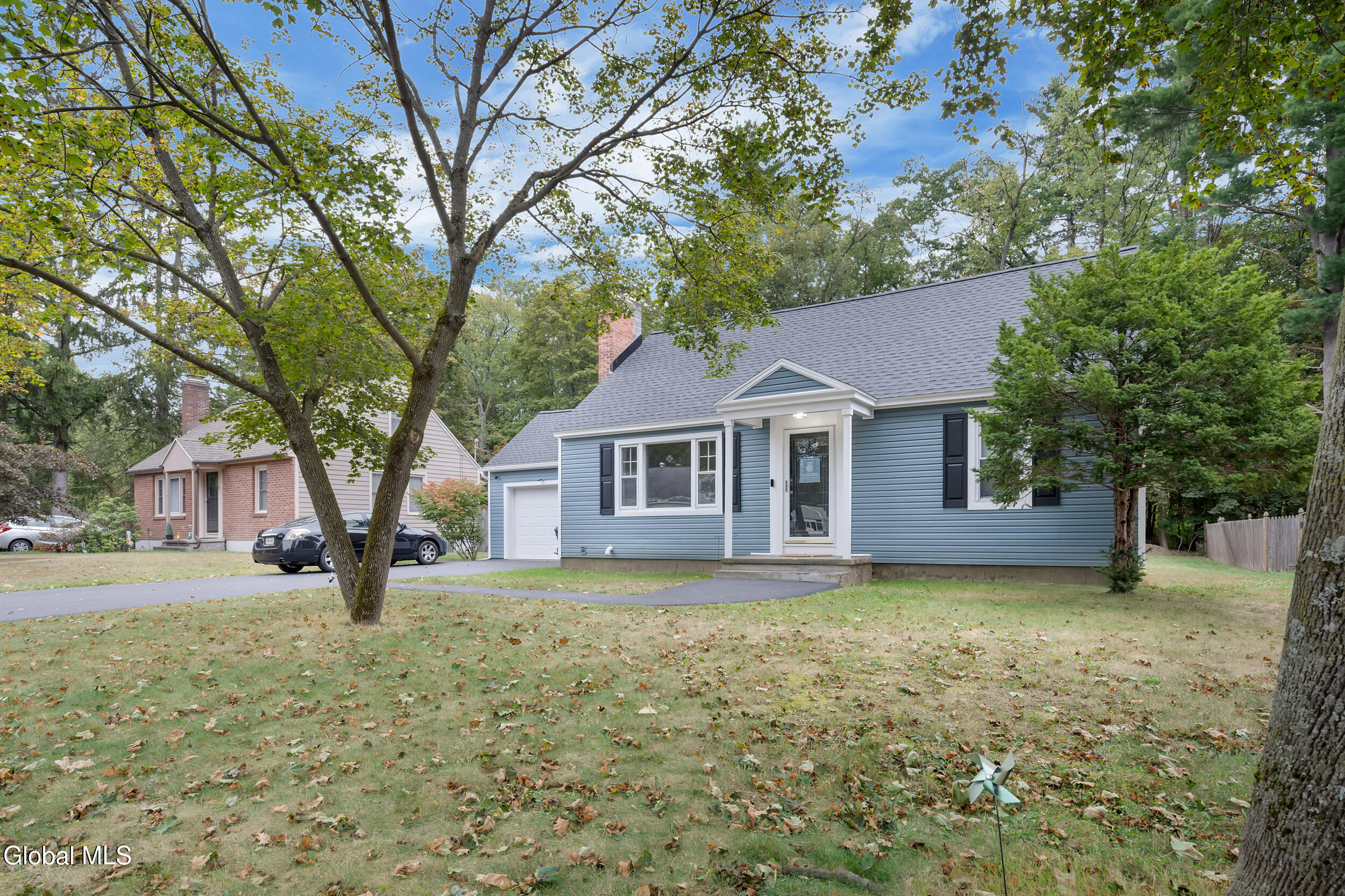 7 Willow Lane