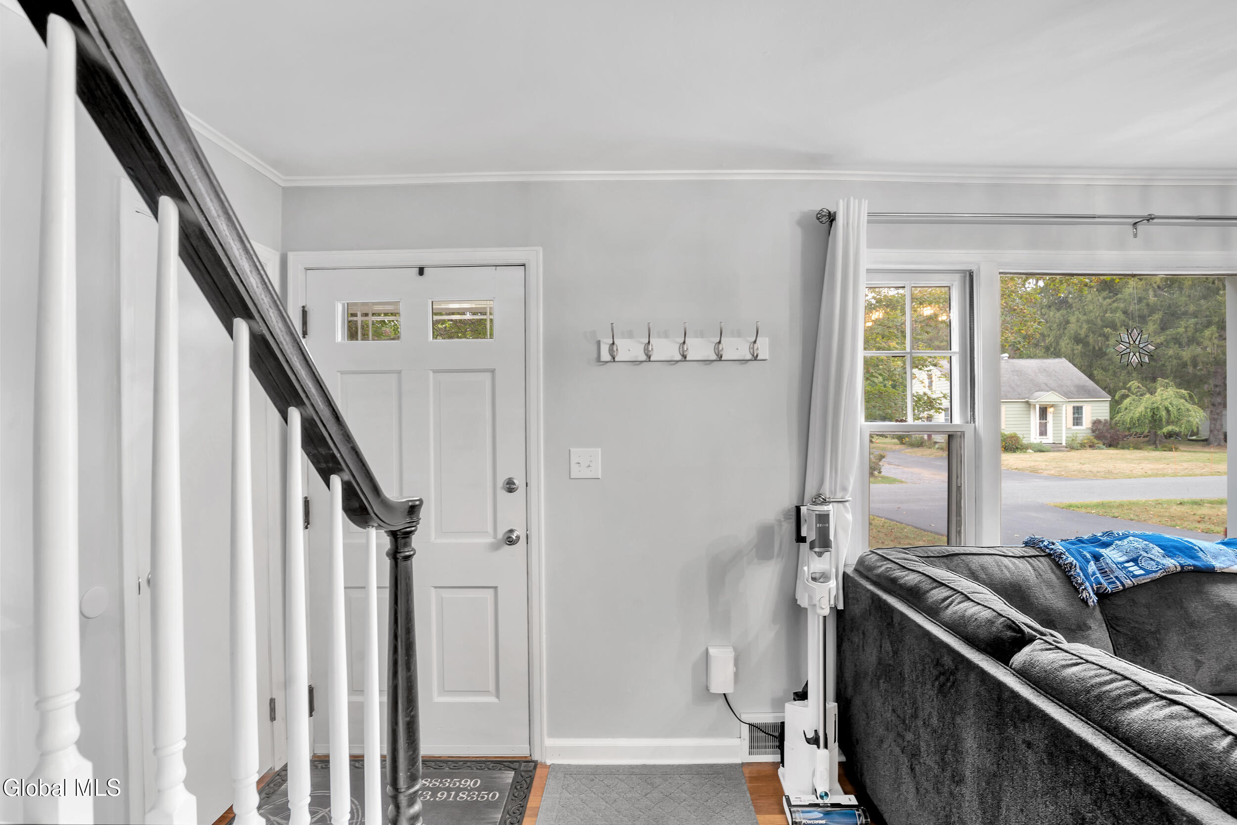 7 Willow Lane