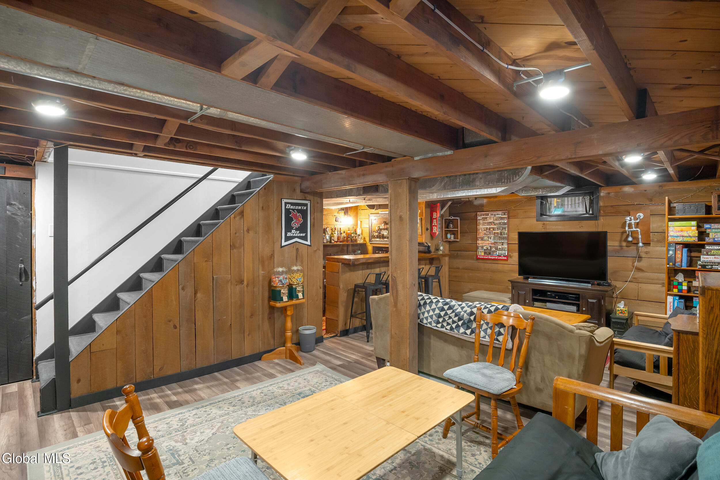 7 Willow Lane