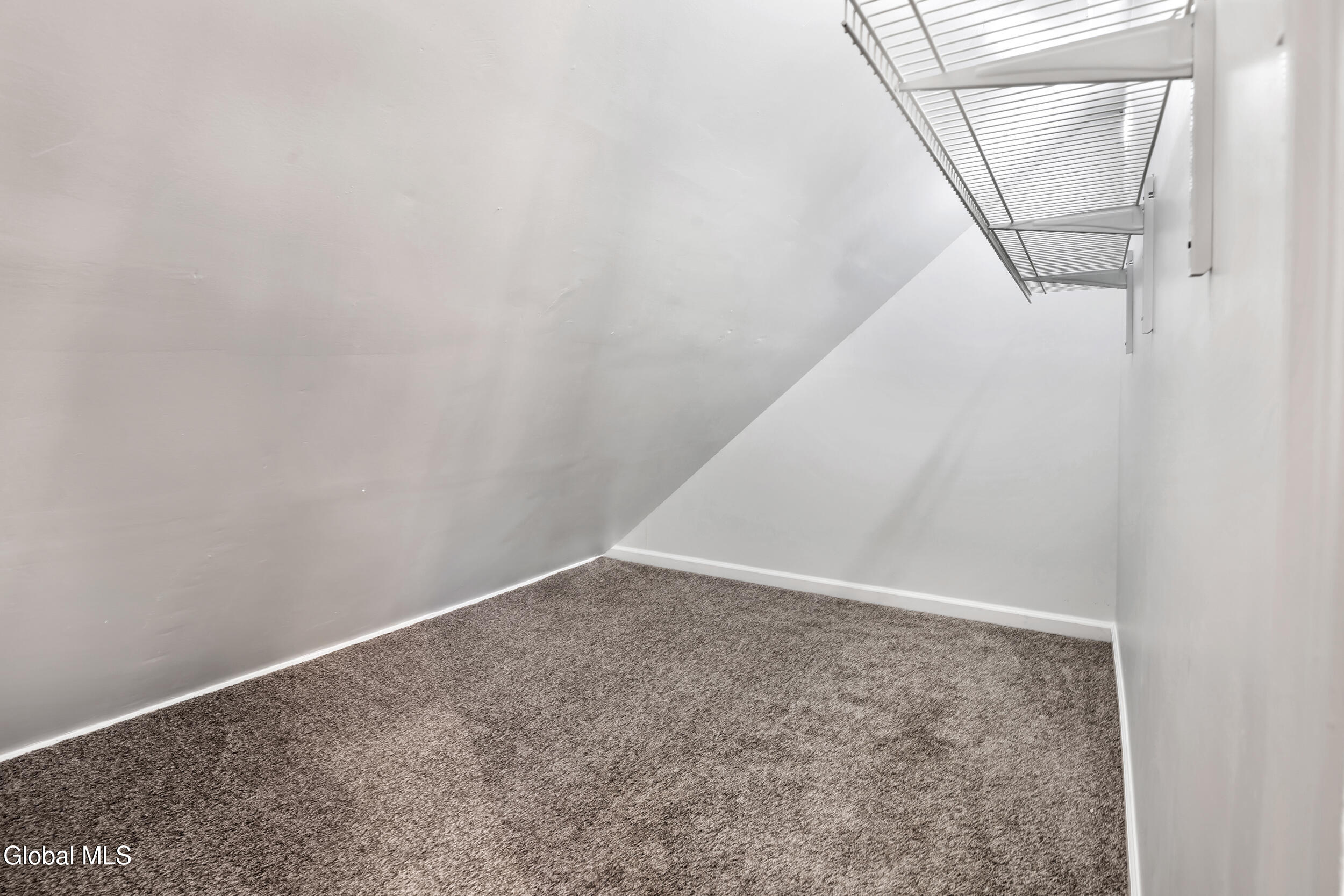 76 Oakdale Avenue, Rotterdam