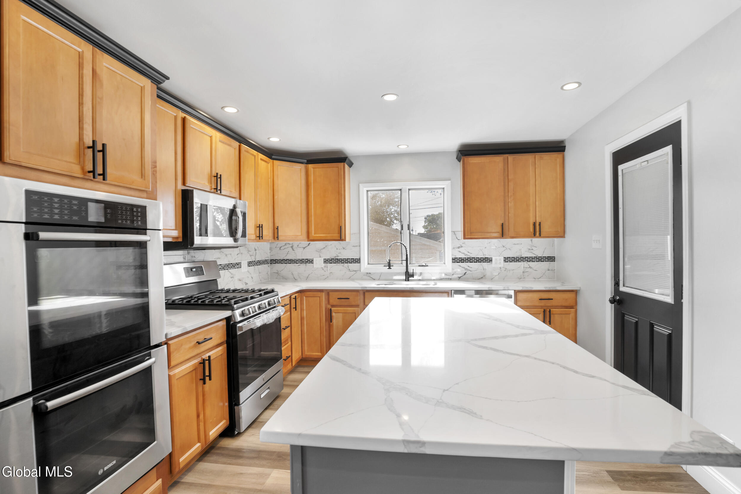 76 Oakdale Avenue, Rotterdam