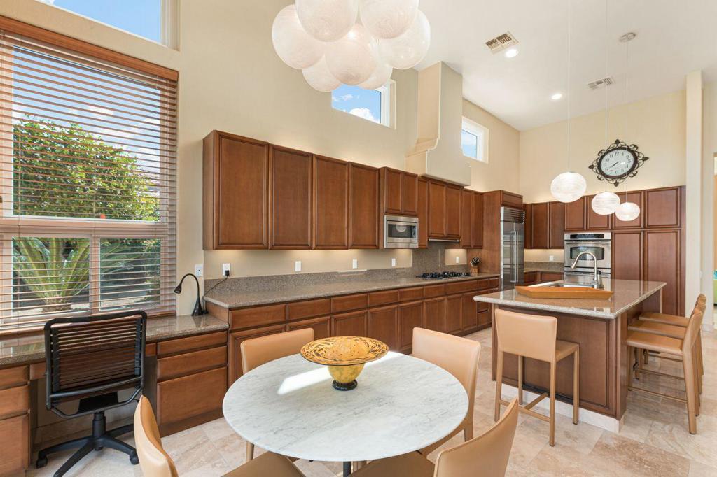 79576 Mission Drive E