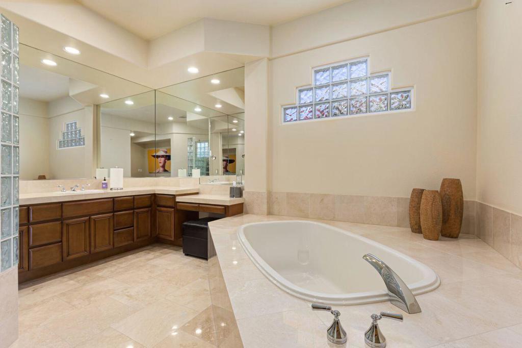 79576 Mission Drive E