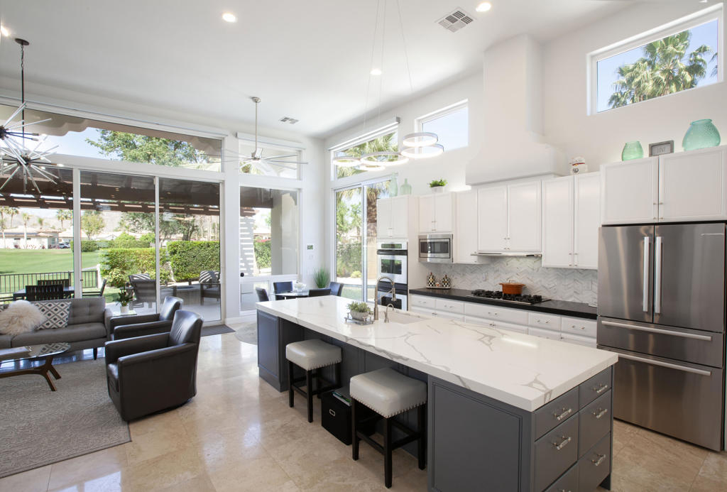 49783 ViA Conquistador