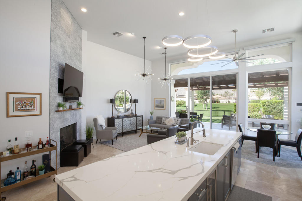 49783 ViA Conquistador