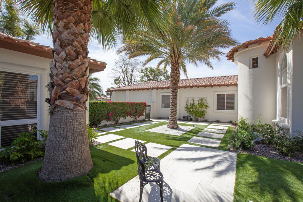 49783 ViA Conquistador