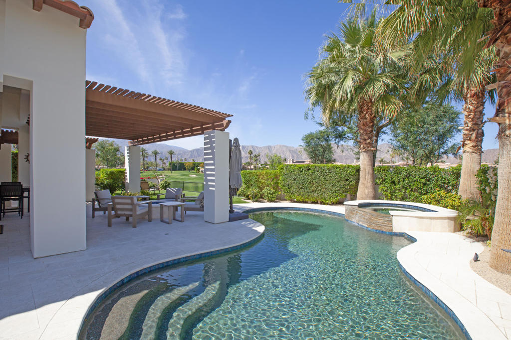 49783 ViA Conquistador