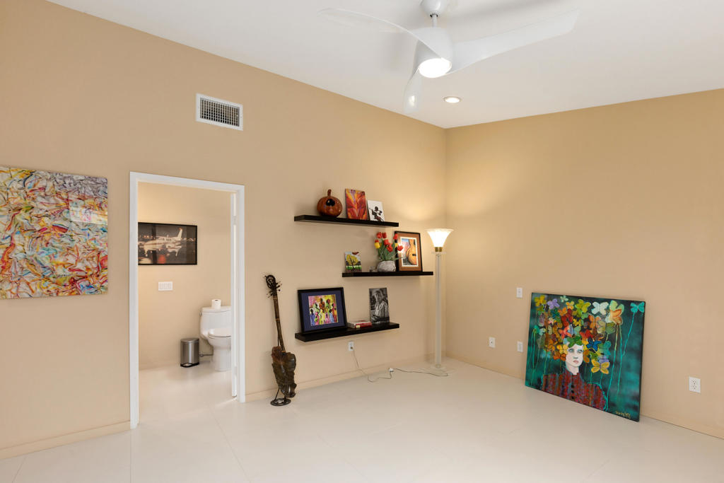 44847 Oro Grande Circle