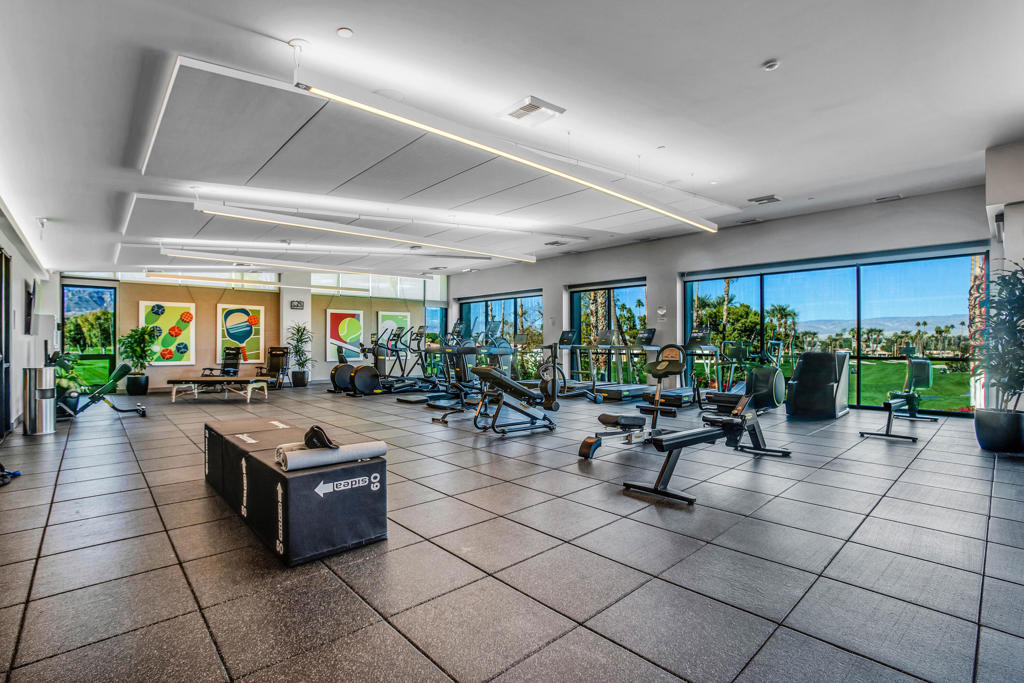 44847 Oro Grande Circle