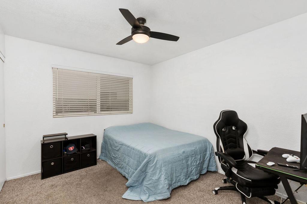 52711 Avenida Martinez