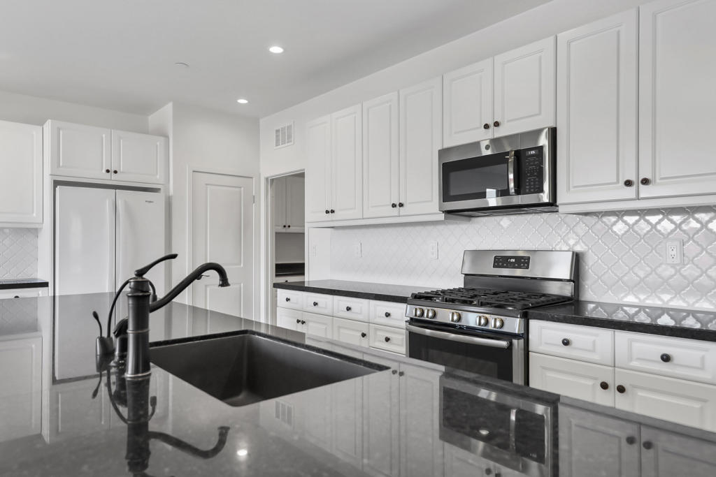 82410 Murray Canyon Drive