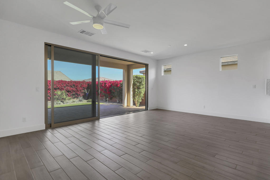 82410 Murray Canyon Drive