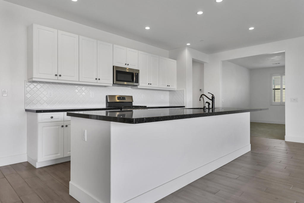 82410 Murray Canyon Drive