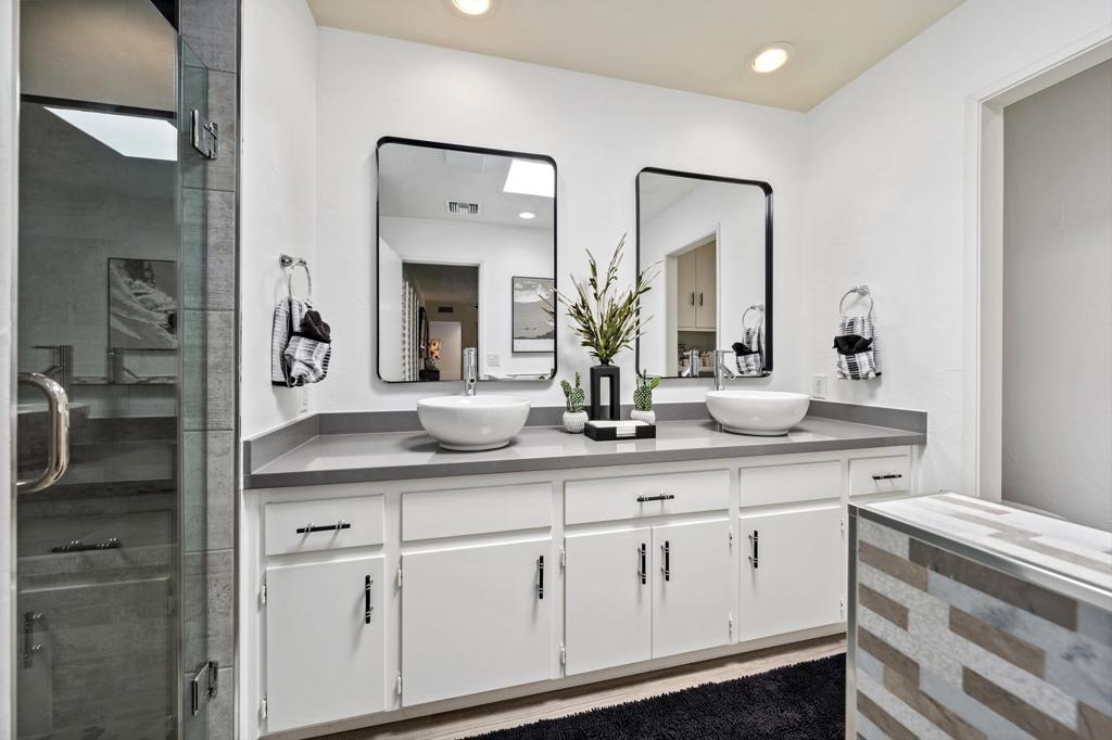 47650 Eisenhower Drive