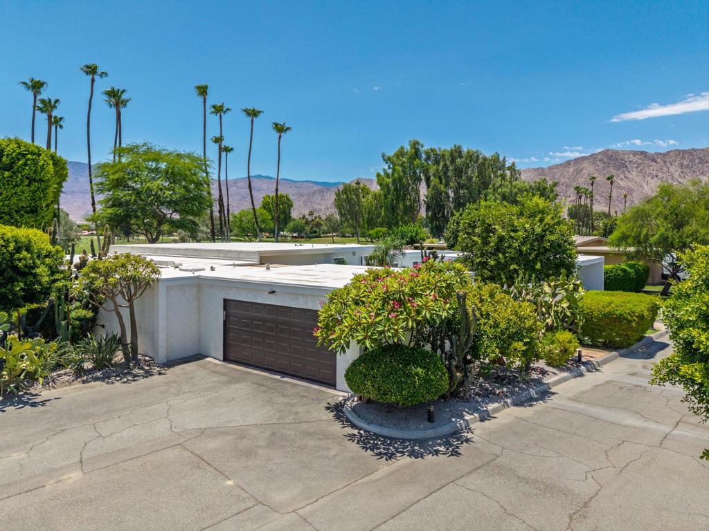 47650 Eisenhower Drive