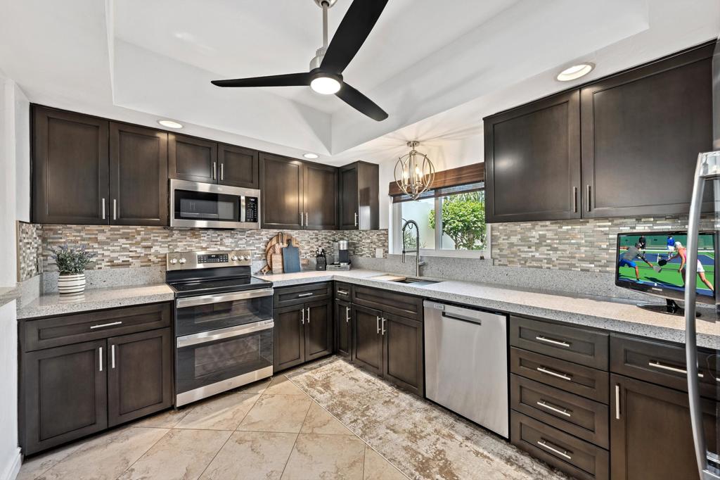 47650 Eisenhower Drive