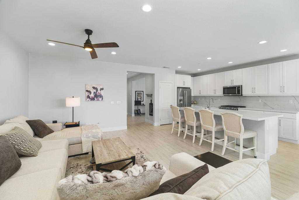 51575 Whiptail Drive