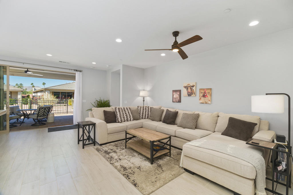 51575 Whiptail Drive