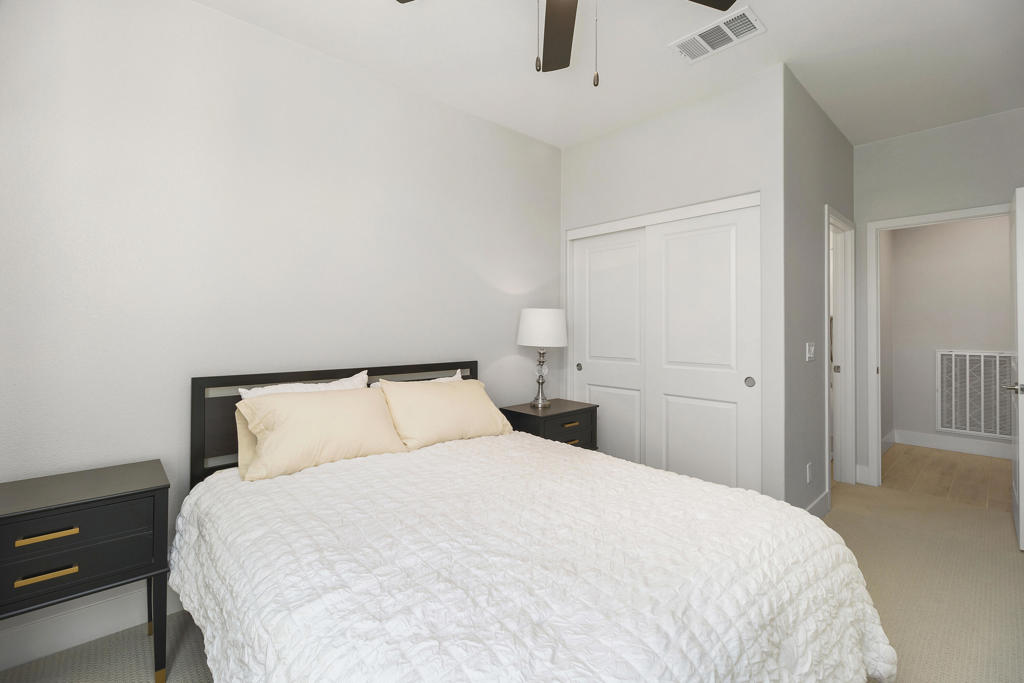 51575 Whiptail Drive