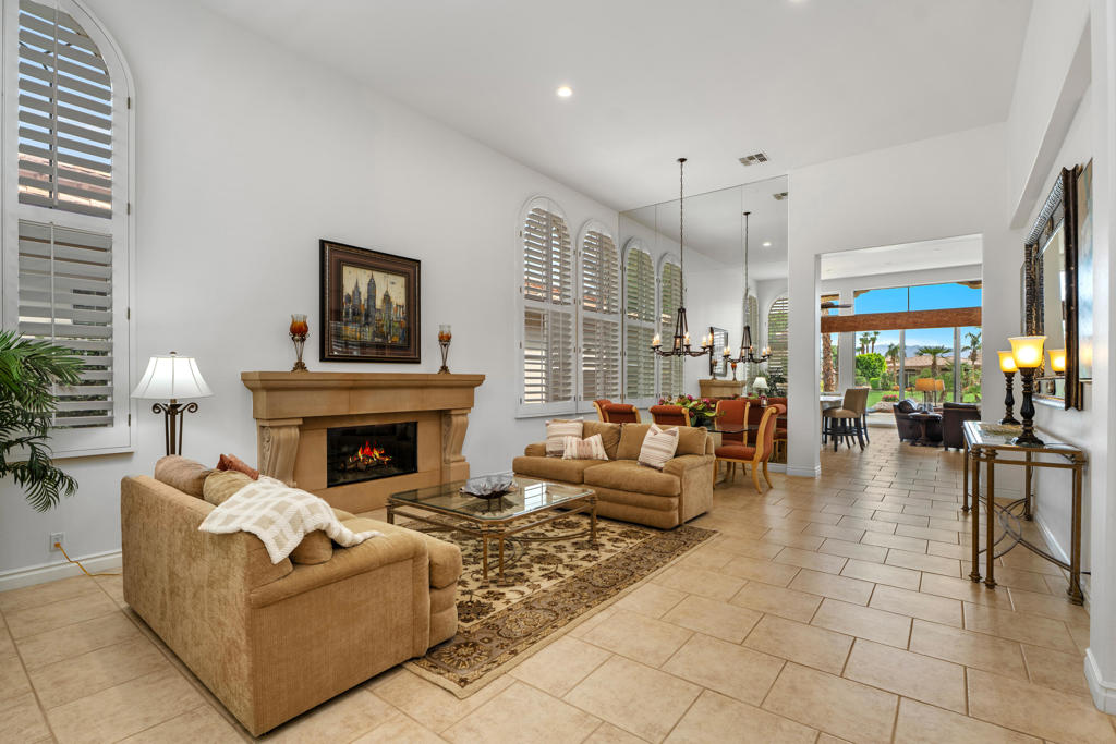 49940 W Mission Drive W