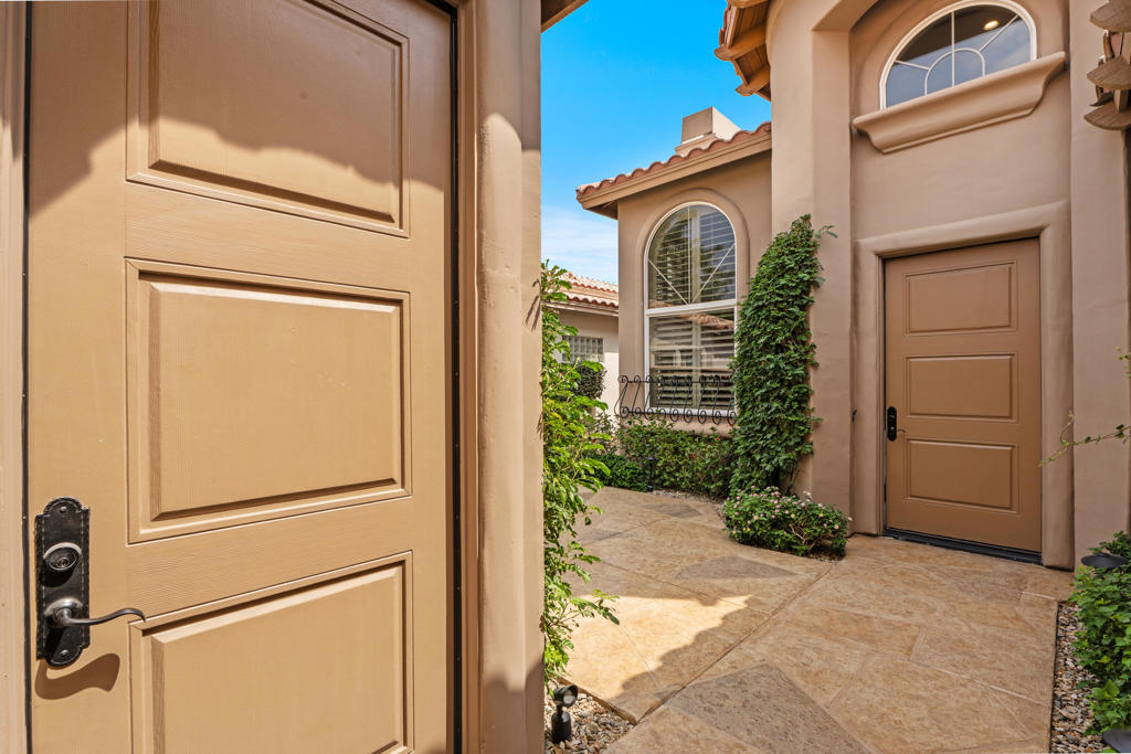 49940 W Mission Drive W