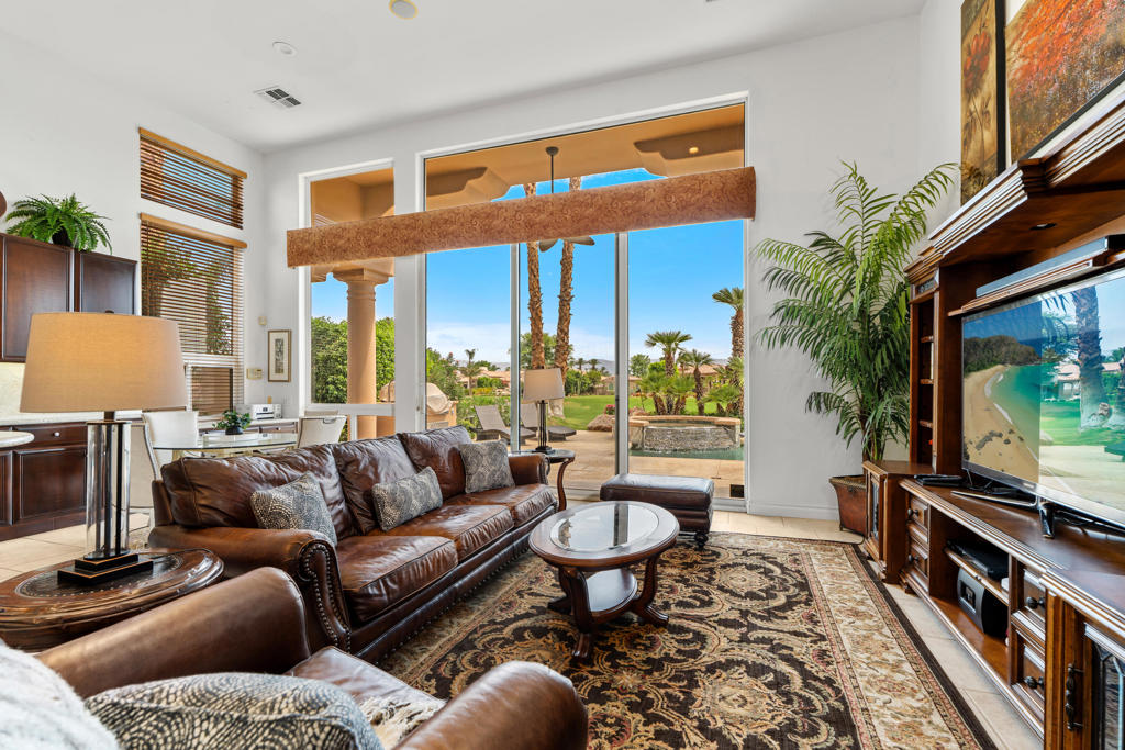 49940 W Mission Drive W