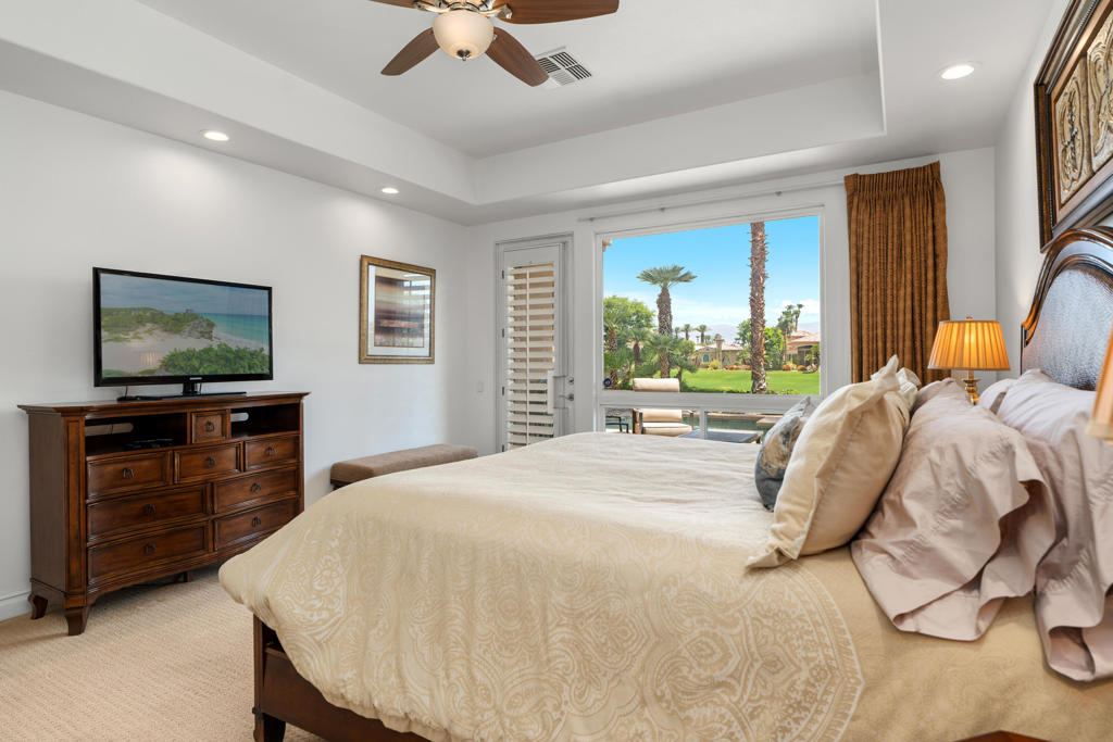 49940 W Mission Drive W