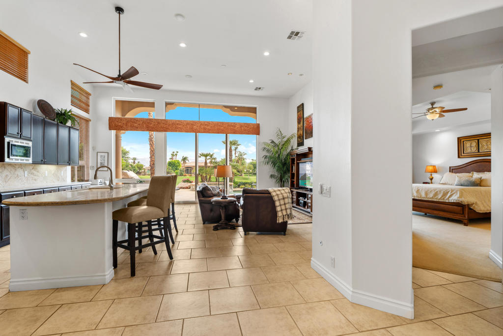 49940 W Mission Drive W