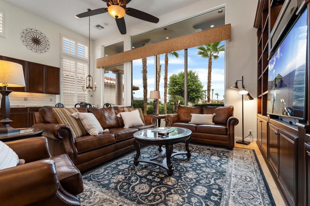 49360 W Mission Drive W