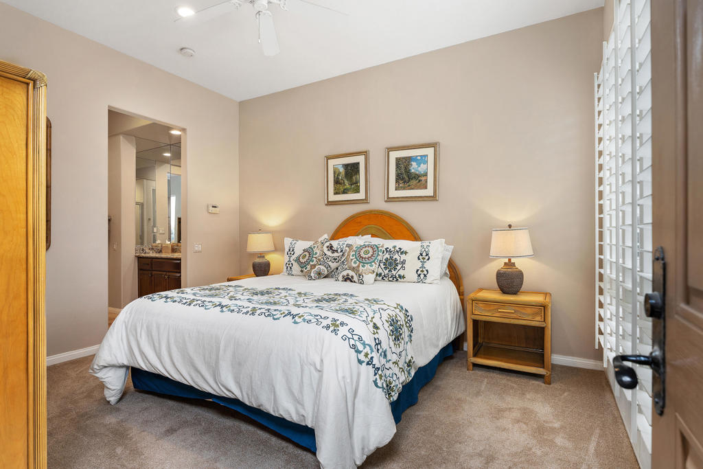 49360 W Mission Drive W