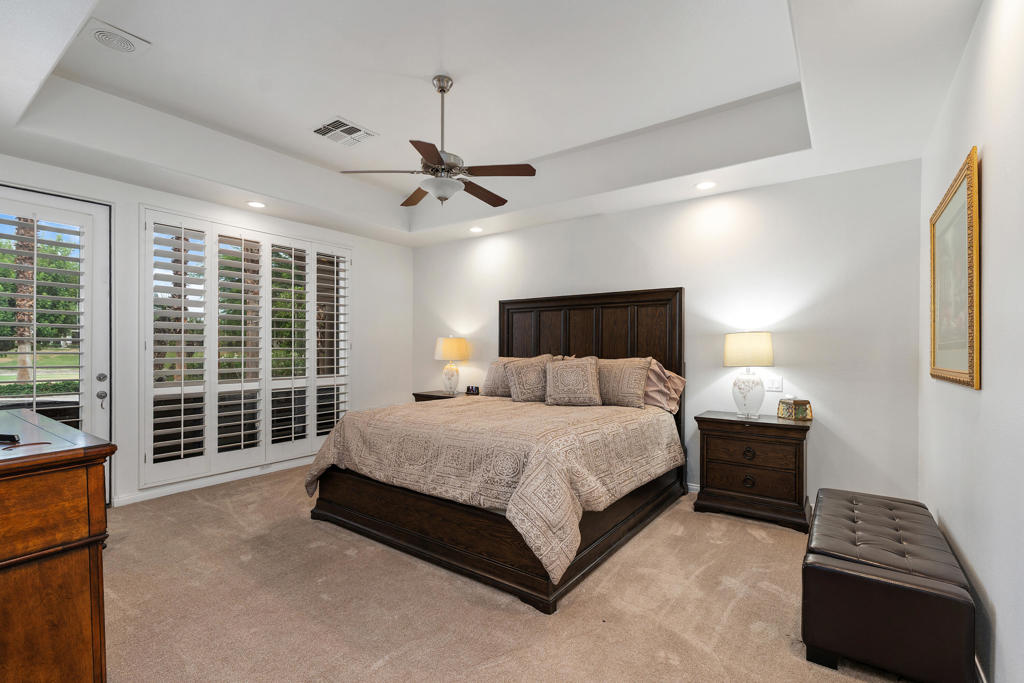 49360 W Mission Drive W