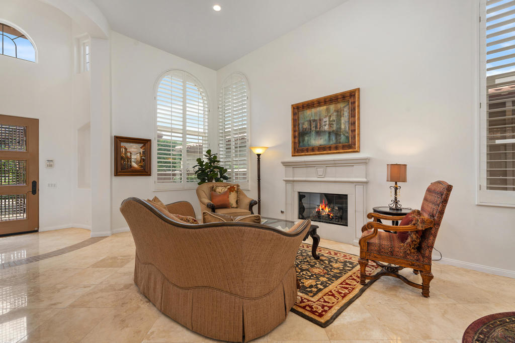 49360 W Mission Drive W