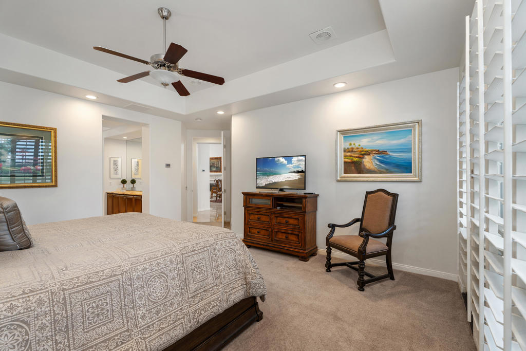 49360 W Mission Drive W