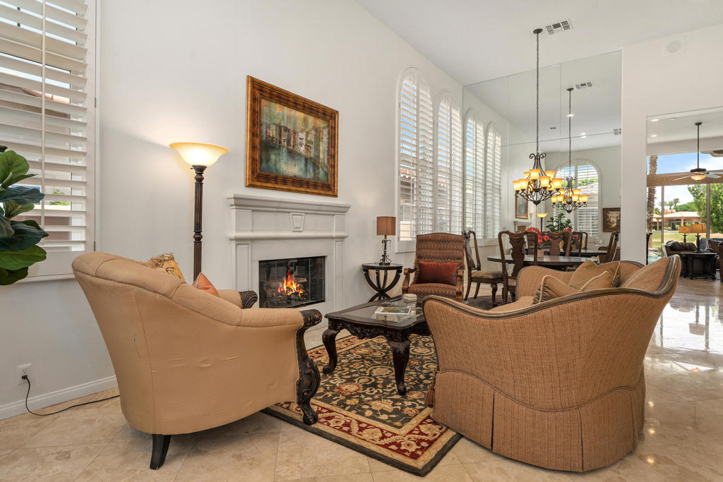 49360 W Mission Drive W