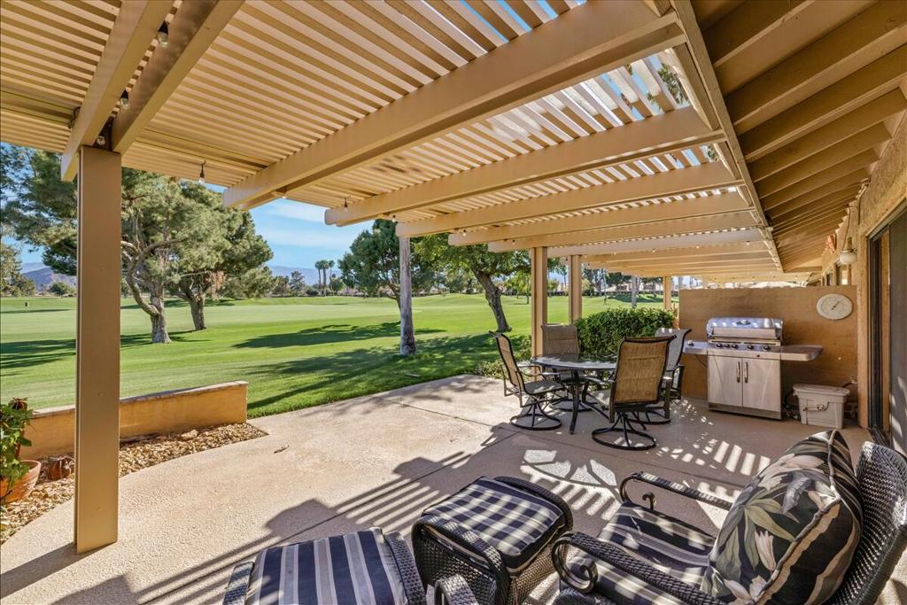 77689 Woodhaven Drive N