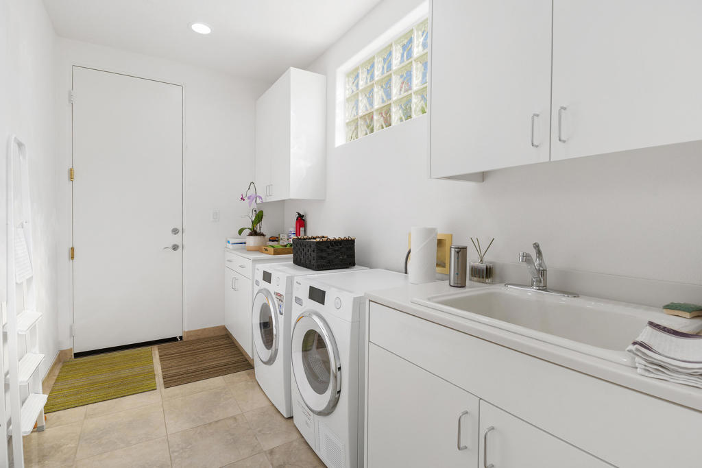 79950 E Mission Drive E