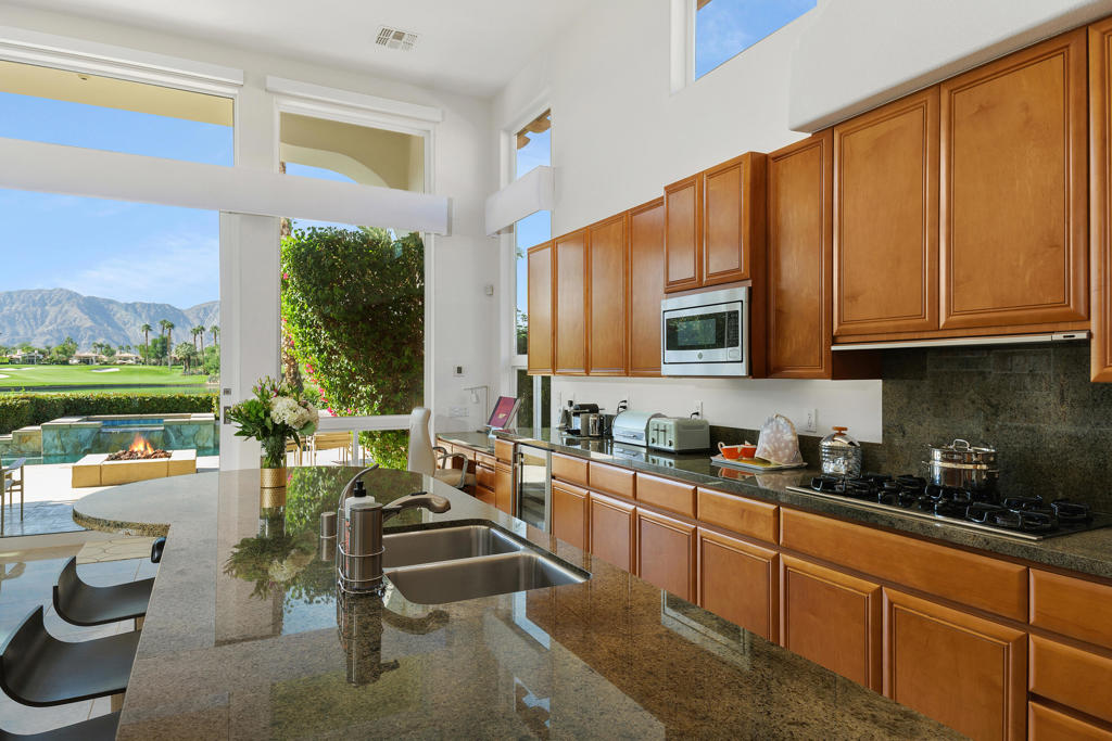 79950 E Mission Drive E