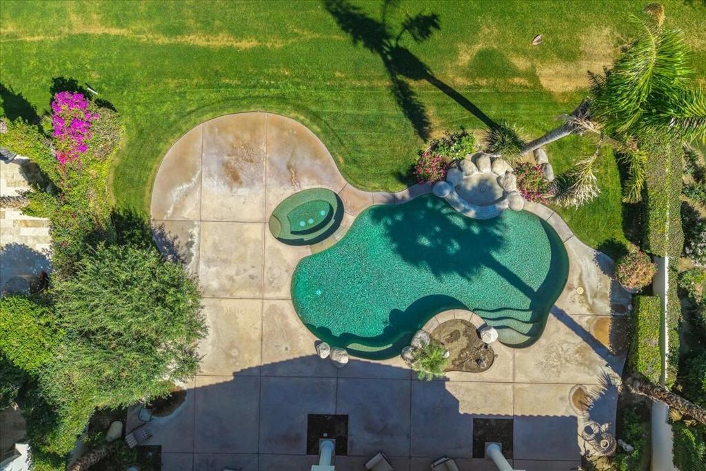 48610 Vista Estrella