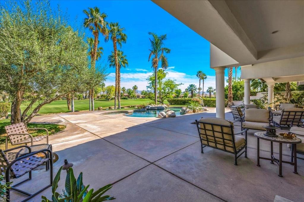 48610 Vista Estrella