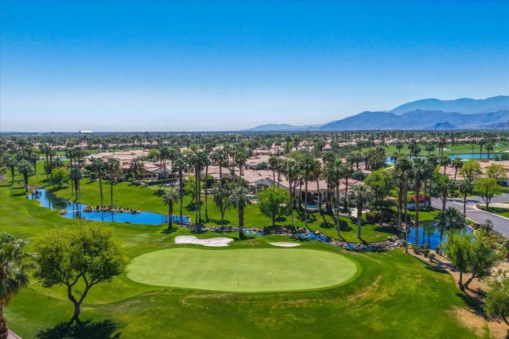 48610 Vista Estrella