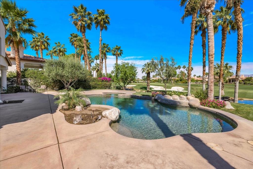 48610 Vista Estrella