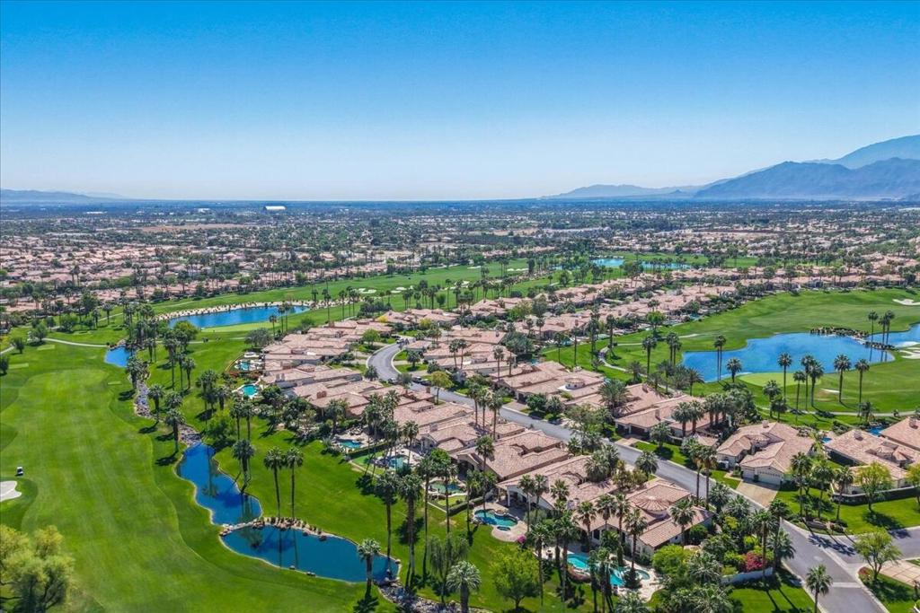 48610 Vista Estrella