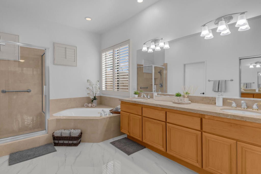 44397 Mesquite Drive