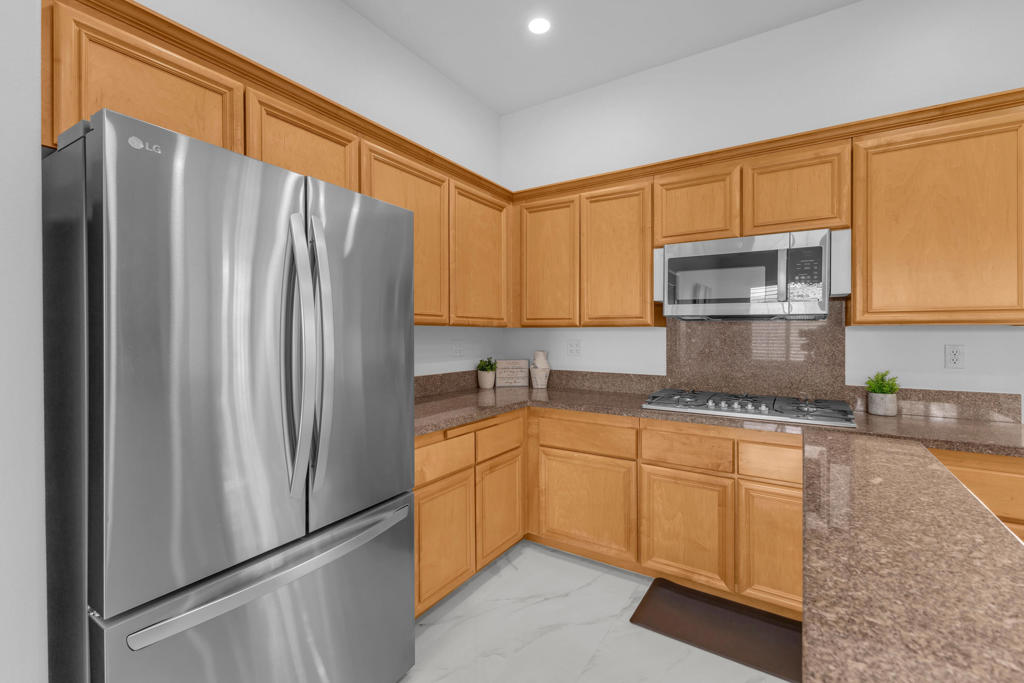 44397 Mesquite Drive
