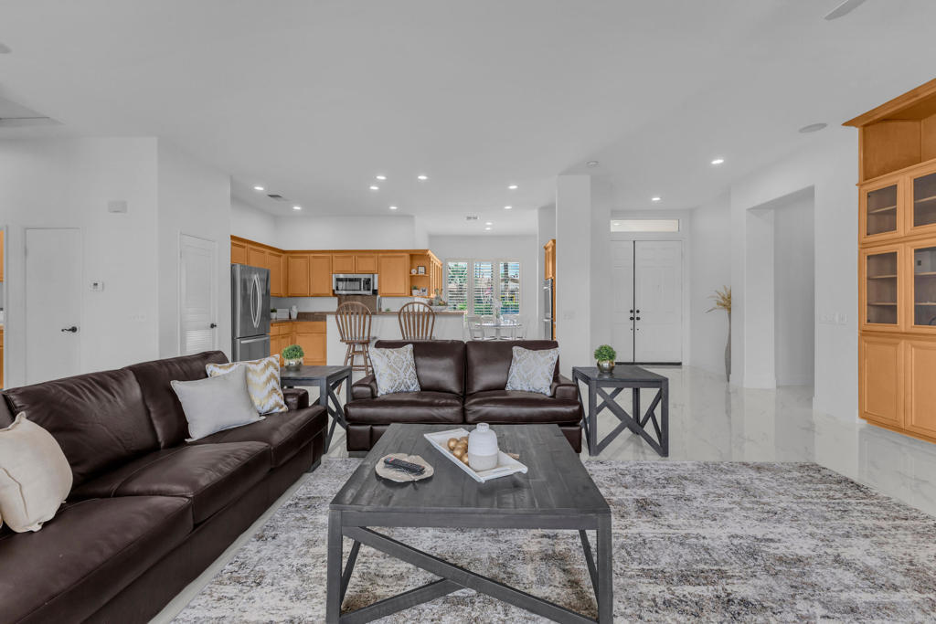 44397 Mesquite Drive