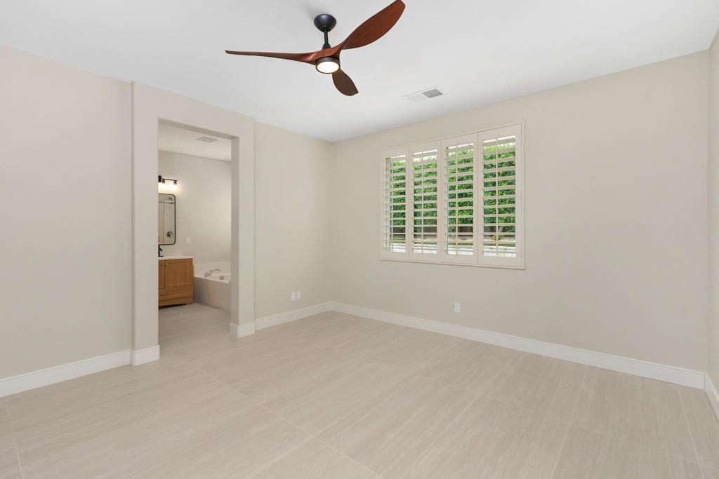 82372 Padova Drive